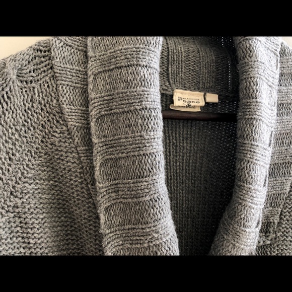 Urban Behavior Peace and Love Cardigan - Picture 2 of 2